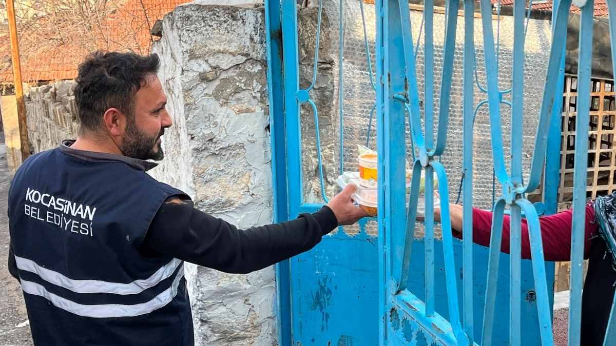 Gönül Kazan Projesiyle 229 Haneye Her Gün 4 Çeşit Sıcak Yemek4