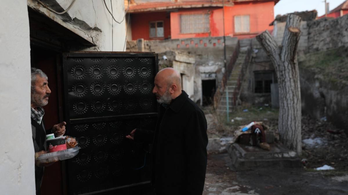 Gönül Kazan Projesiyle 229 Haneye Her Gün 4 Çeşit Sıcak Yemek6