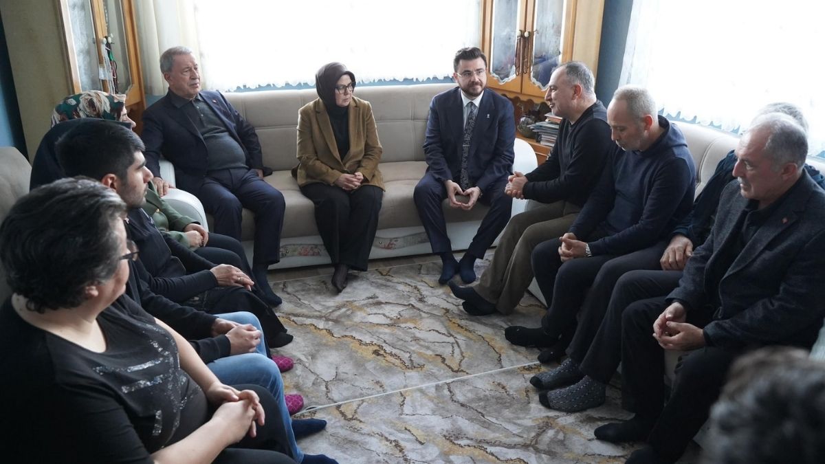 Hüseyin Okandan 1’Inci Yılını Cumhurbaşkanı Erdoğan’ın O Sözüyle Kutladı! (6)