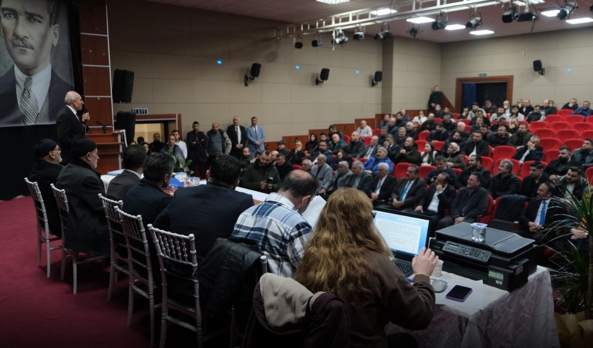 İncesu Şoförler Ve Otomobilciler Odası’nda Seçim Sonuçlandı. Tek Aday Olan Mustafa Büyüköz Yeniden Başkan Seçildi. Genel Kurulda Neler Konuşuldu Detaylar Haberde… Sosyal Medya Paylaşımı (Clickbai (4)