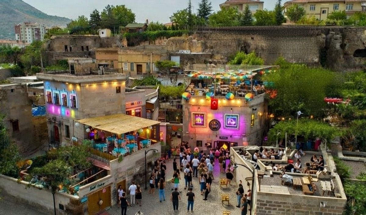 Kayseri Osmanlı Sokağı Barlar Sokağı Oldu (1)