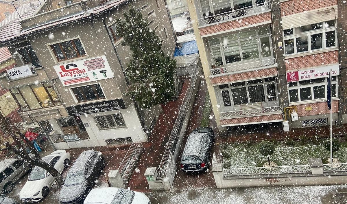 Kayseri’de Soğuk Alarmı! Sıcaklık 15 Dereceye Düşecek (3)