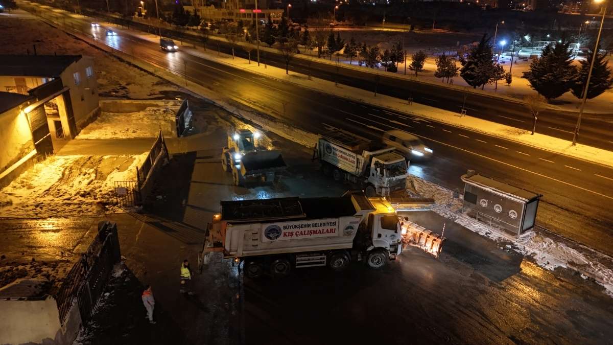 Kayseri’de Yüzlerce Kilometrelik Yol Açıldı Ama 46’Sı Hala Kapalı (5)-1