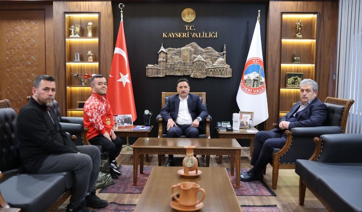 Kayserişampiyonçağdaşkaya (1)