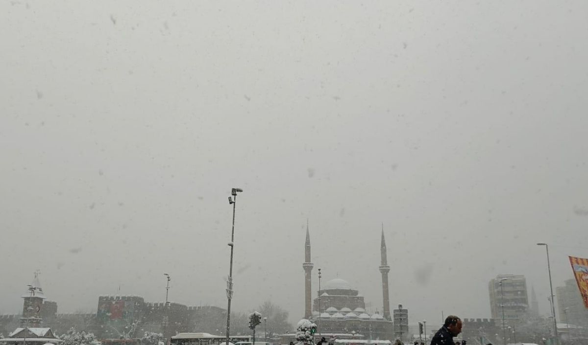 Kayseri’ye Kar Ve Ayaz Geliyor! Meteoroloji Gün Gün Uyardı (2)