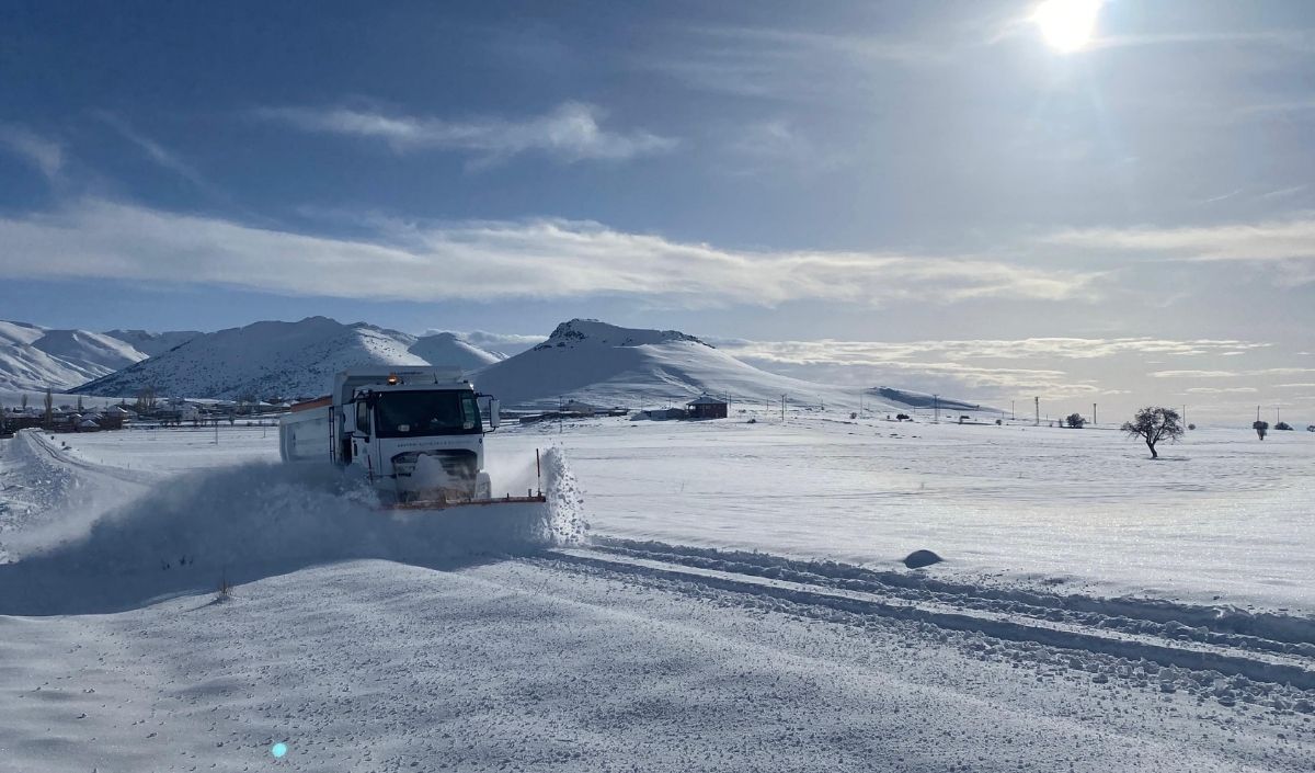 Kırsal Mahalle Yolu Kayseri̇ Yollar Açildi (5)