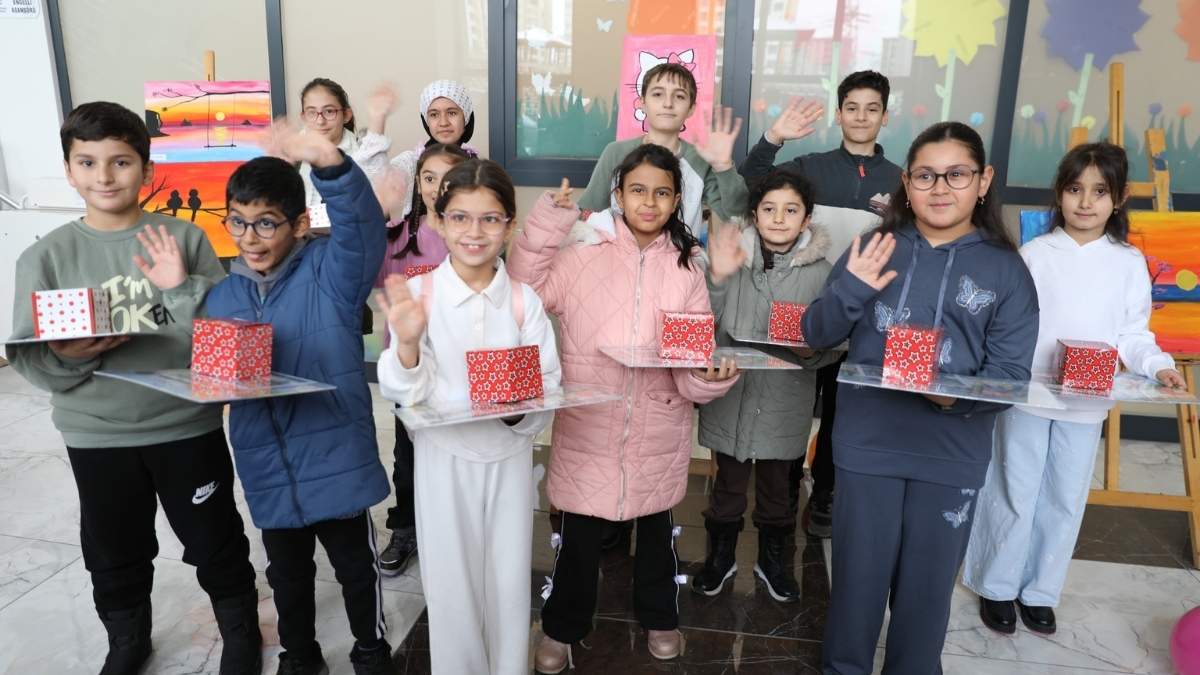 Kocasinan Akademi Ertuğrul Çocuk Kulübün'de Eğitim Meyvesini Verdi3