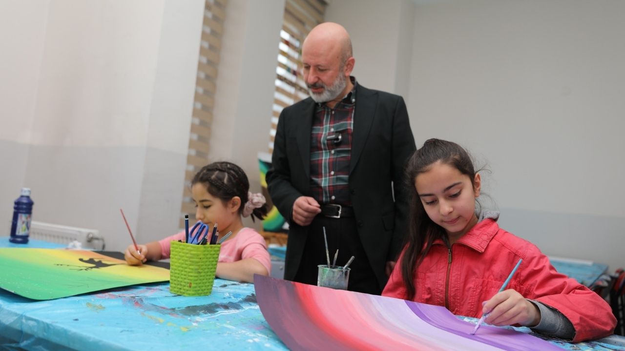 Kocasinan Belediyesi Yarıyıl Tatilinde Çocuklar Için Eğitim Desteği Sağlıyor!6