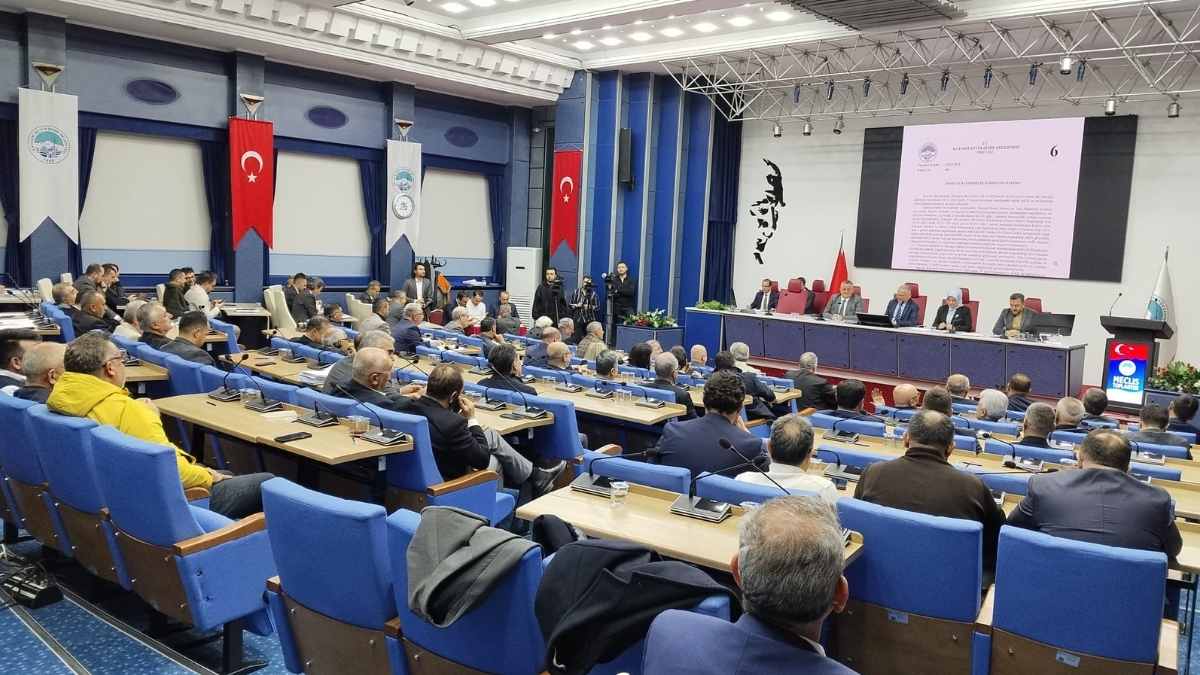 Kocasinan Bulvarı’nda Isim Değişikliği Yeni Adı Mustafa Elitaş Bulvarı Oldu!4