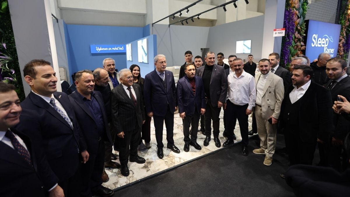 Mobilya’nın Başkenti Kayseri’ye Bu Açılış Hiç Yakışmadı! Kaymos Geçer Not Alamadı (6)