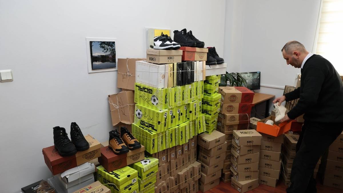 Talas Belediyesi 813 Çocuk Ayakkabı Hediyesi (3)