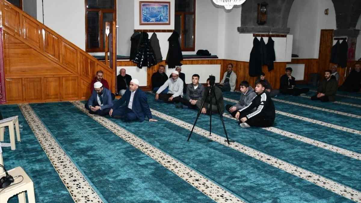 Tomarza İlçe Merkez Camisi’nde Tasavvuf Konseri Düzenlendi4