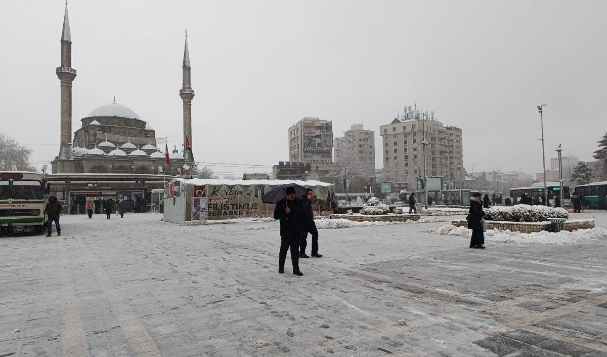 Türkiye Genelinde Sağanak Alarmı! Kayseri’de Pus Ve Soğuk Etkili Olacak (3)
