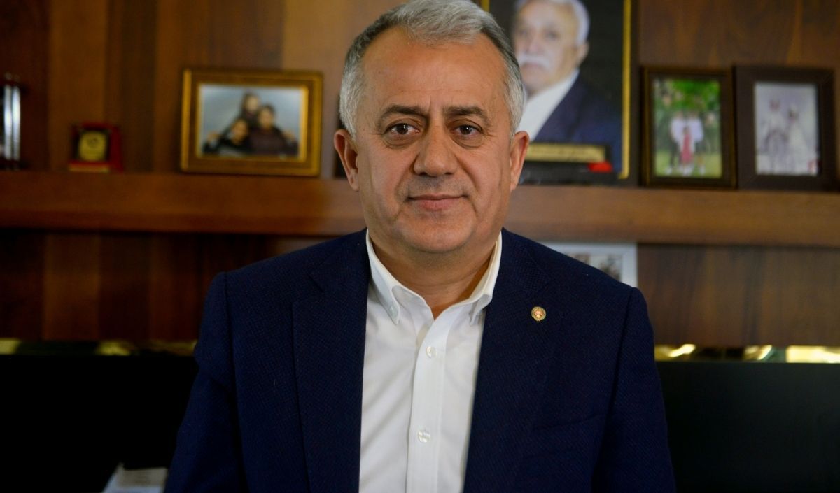 Adana’da 17 Yaşındaki Çocuğa Bıçaklı Saldırı (2)