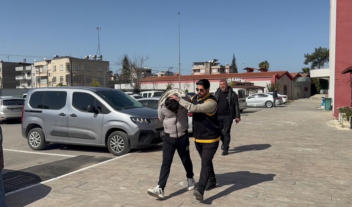 Adana’da Yol Verme Kavgası Ölümle Bitti (2)