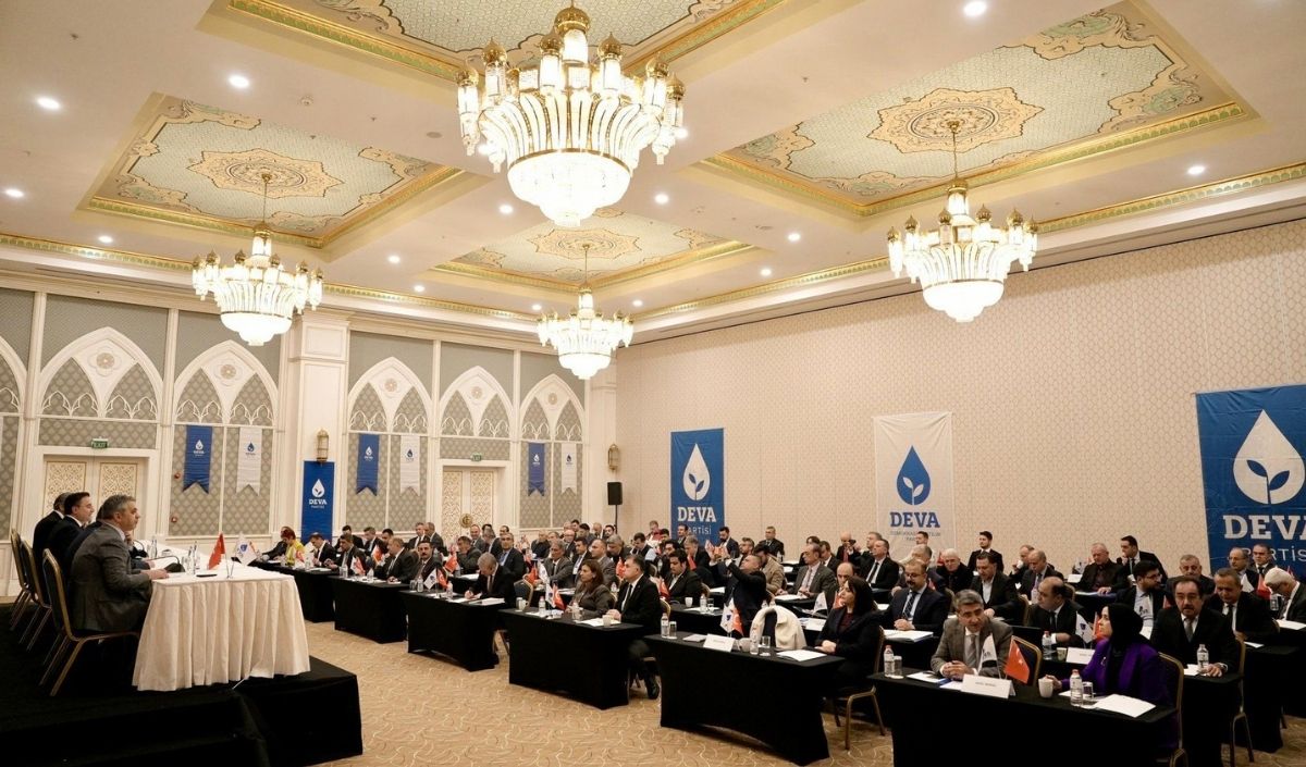 Devapartiilbaşkanı (1)