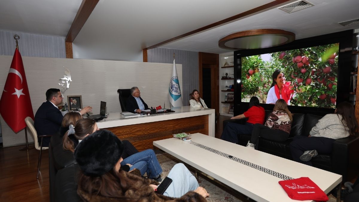 Erciyes Kayak Merkezi Paris Podyumuna Çıktı! (7)