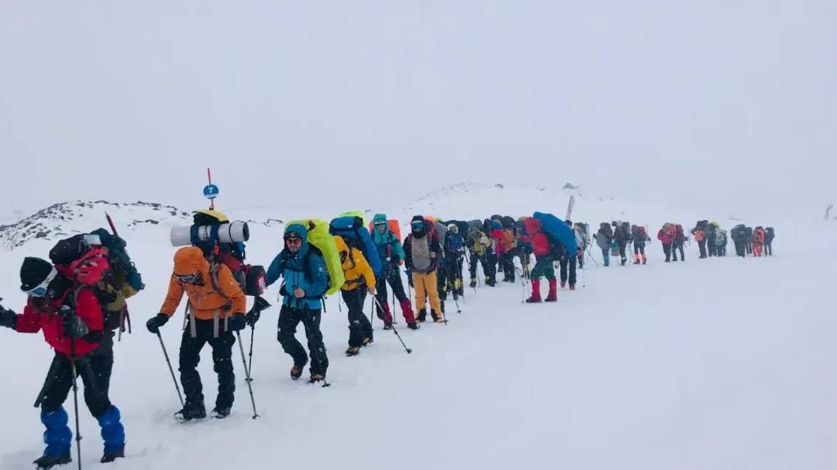 Erciyes Zirve Için Yola Çıktılar 3 Bin 600 Metrede Kaldılar! (7)