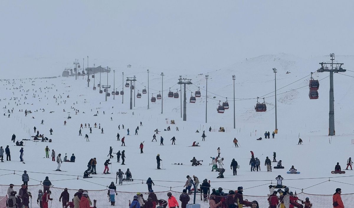 Erciyes’te Hafta Sonu Yoğunluğu Zirveye Çıktı (2)