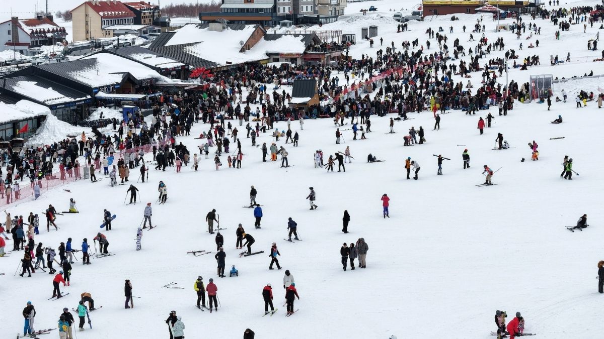 Erciyes’te Pistler Kapalı Kış Festivali Ve Sevgililer Günü Yarışı Iptal Mi (6)