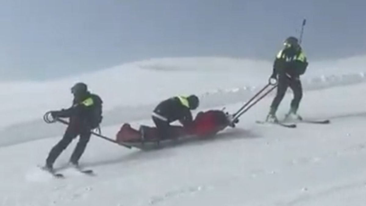 Erciyes’te Pistte Panik Anları! Yaralıya Müdahale Saniye Saniye Kayıt Altındaydı (5)