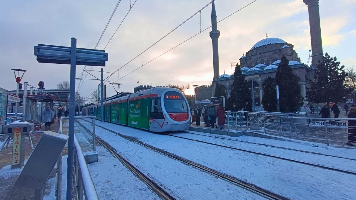 Erkilet Tramvay Hattı Geliyor Ama... Kayseri’de Raylı Sistem Yetersiz Mi Kalıyor (5)