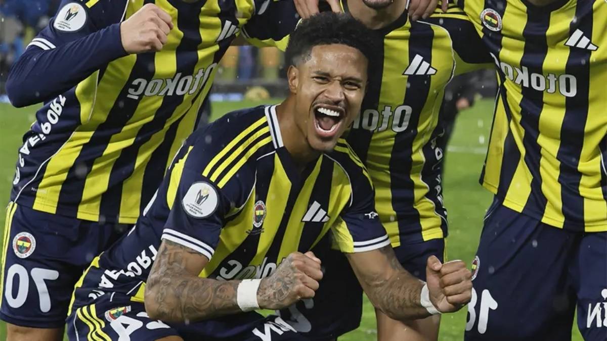 Fenerbahçe'de Bu 6 Isim Ile Yollar Ayrılıyor (2)