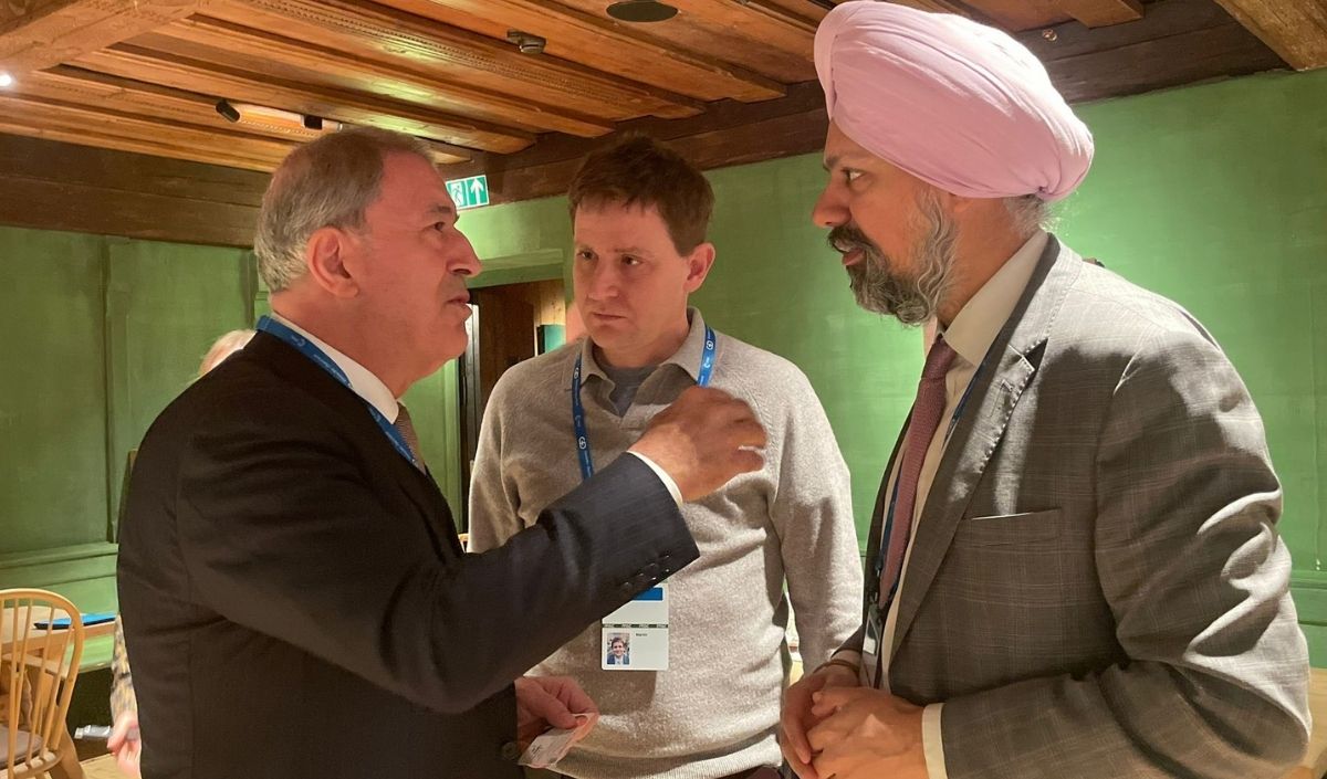 Hulusi Akar Münih Konferansı (1)