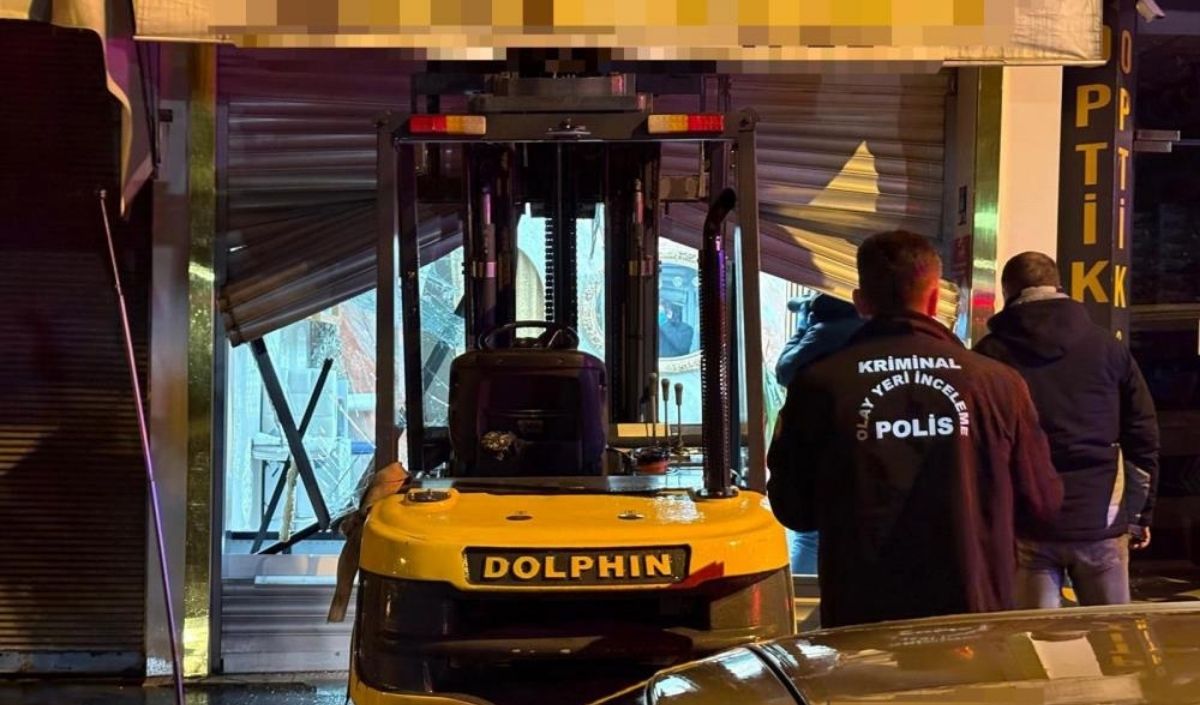 İldemde Forkliftli Hırsızlık Kameralarda (1)