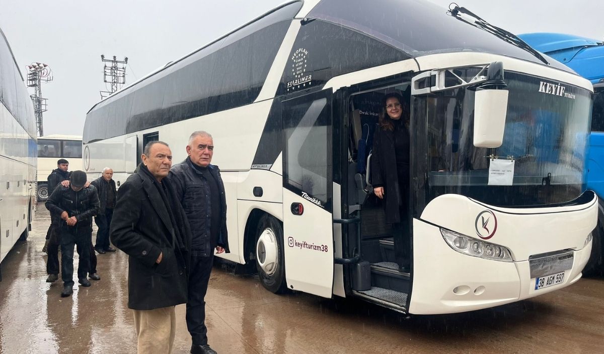 Kayseri Chp Teşkilatı Özgür Özel’e Destek Için Niğd (1)