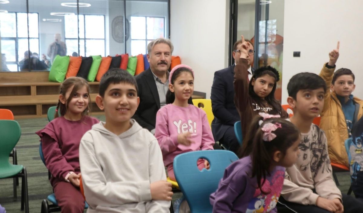 Kayseri Masal Evi Oyuncak Kutuphanesi (2)