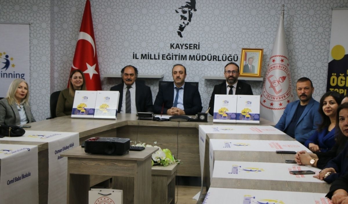 Kayseri’de 14 Okul Etwinning Etiketi Aldı (4)