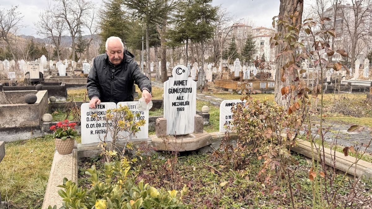 Kayseri’de 64 Yıllık Aşka Ölüm Bile Engel Olamadı! (4)