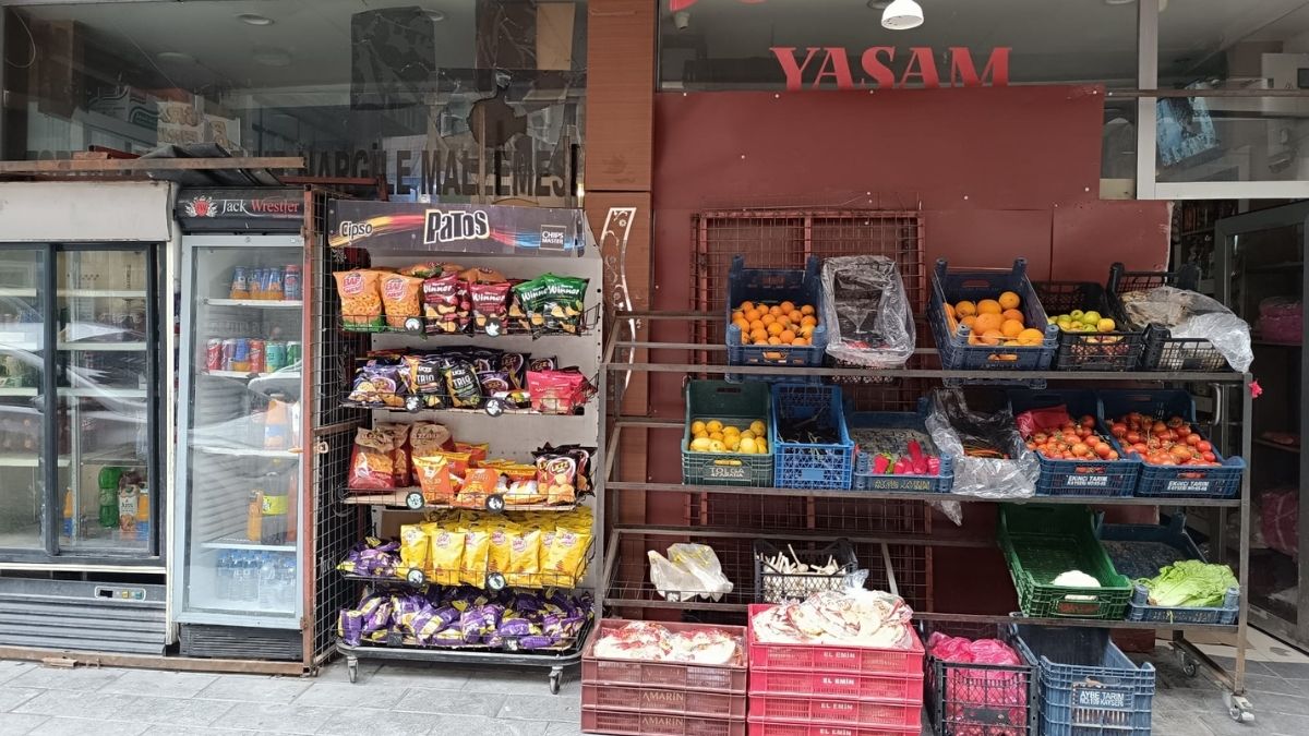 Kayseri'de Bunu Neredeyse Bütün Esnaf Yapıyor! (1)