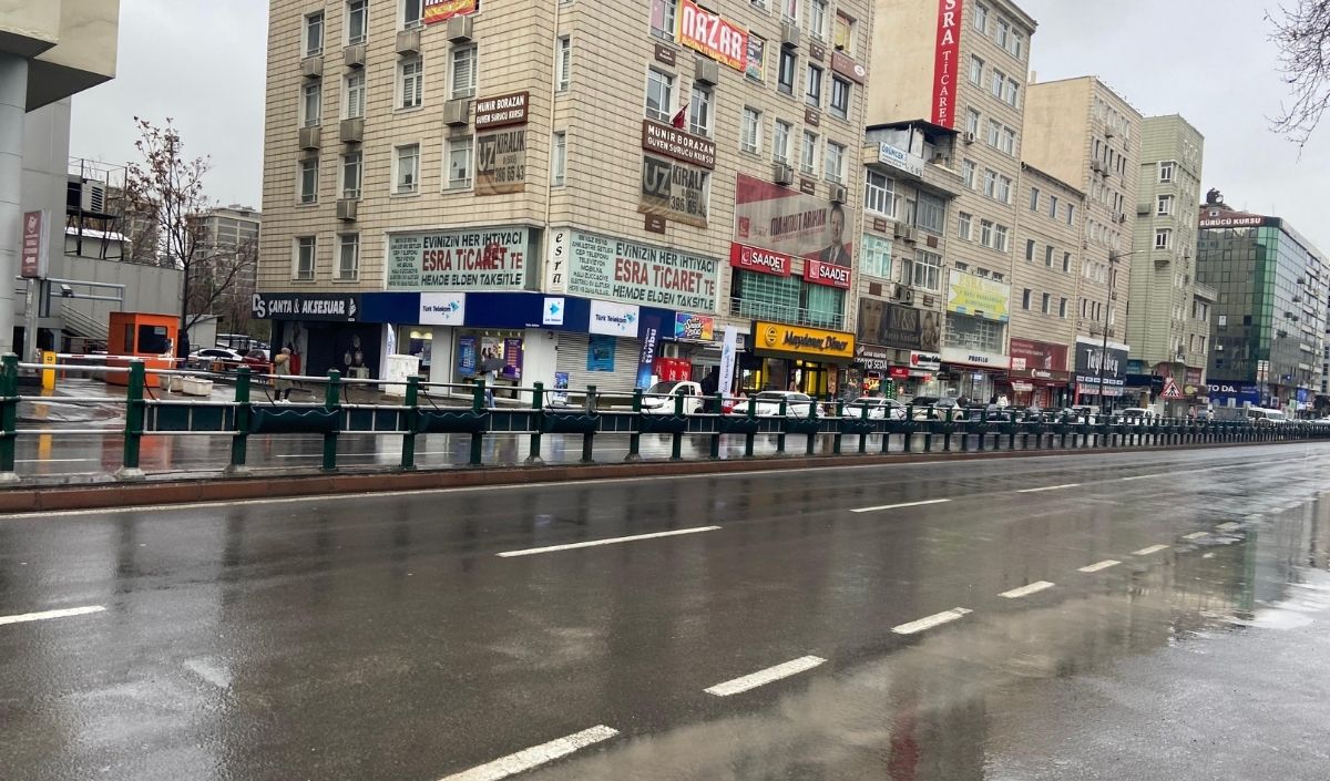 Kayseri’de Hava Durumu Yağmur Ve Fırtına Geliyor (4)