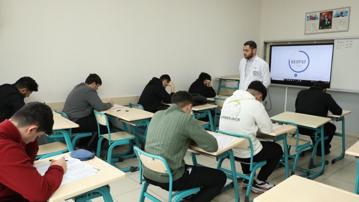 Kayseri’de Msü Adaylarına Ücretsiz Deneme (4)