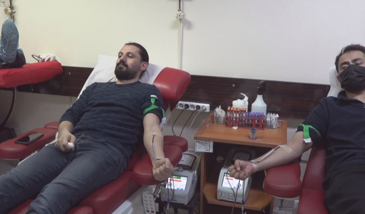 Kayseri’de Öğretmenlerden Kanserli Çocuklara Destek (1)