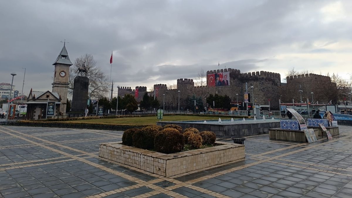 Kayseri'de Ramazan Ayında Havalar Nasıl Olacak Havalar Isınacak Mı (6)