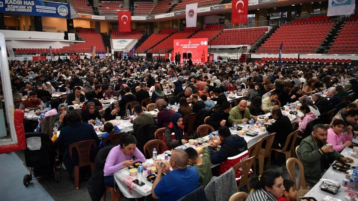 Kayseri’de Şehit Aileleri Ve Gaziler Için Iftar Buluşması Düzenlendi (4)