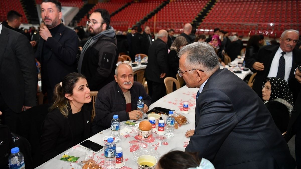 Kayseri’de Şehit Aileleri Ve Gaziler Için Iftar Buluşması Düzenlendi (6)