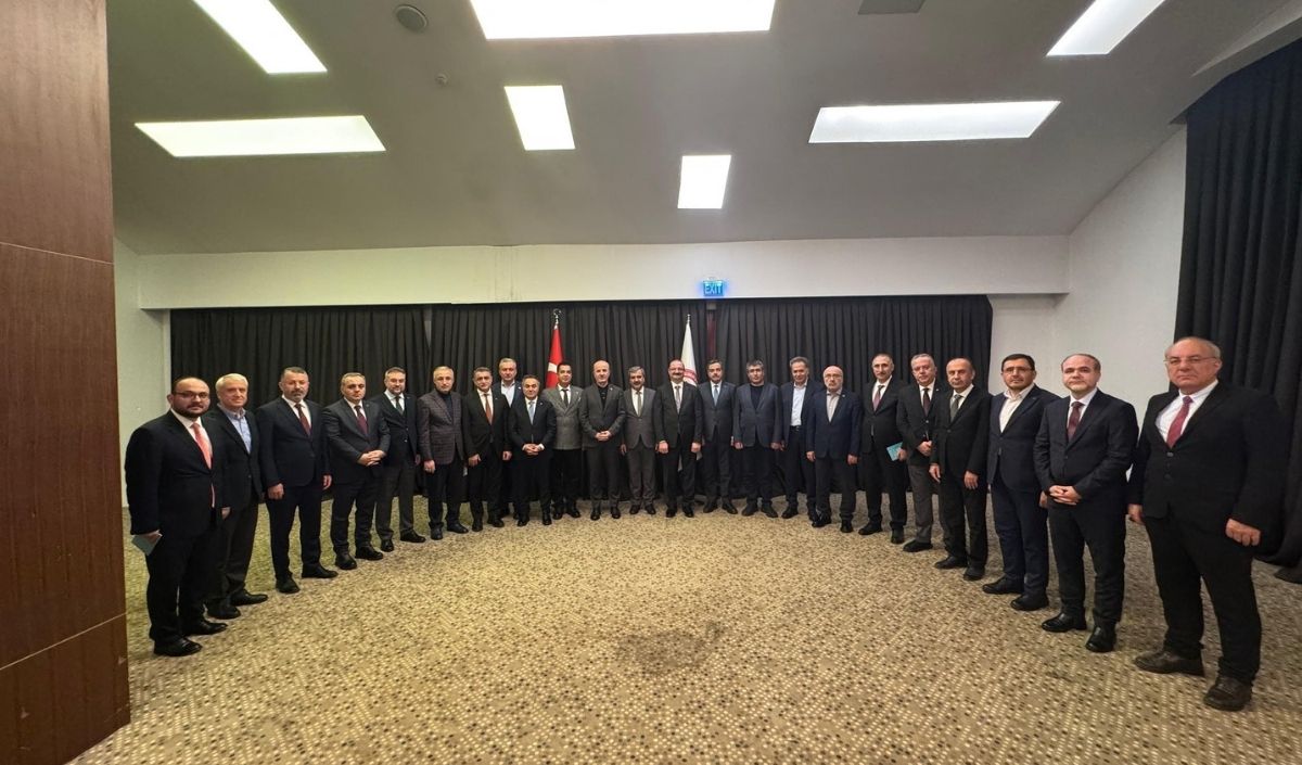 Kurtuluş Karamustafa, Anadolu Üniversiteler Birliği Toplantısında Yer Aldı (2)