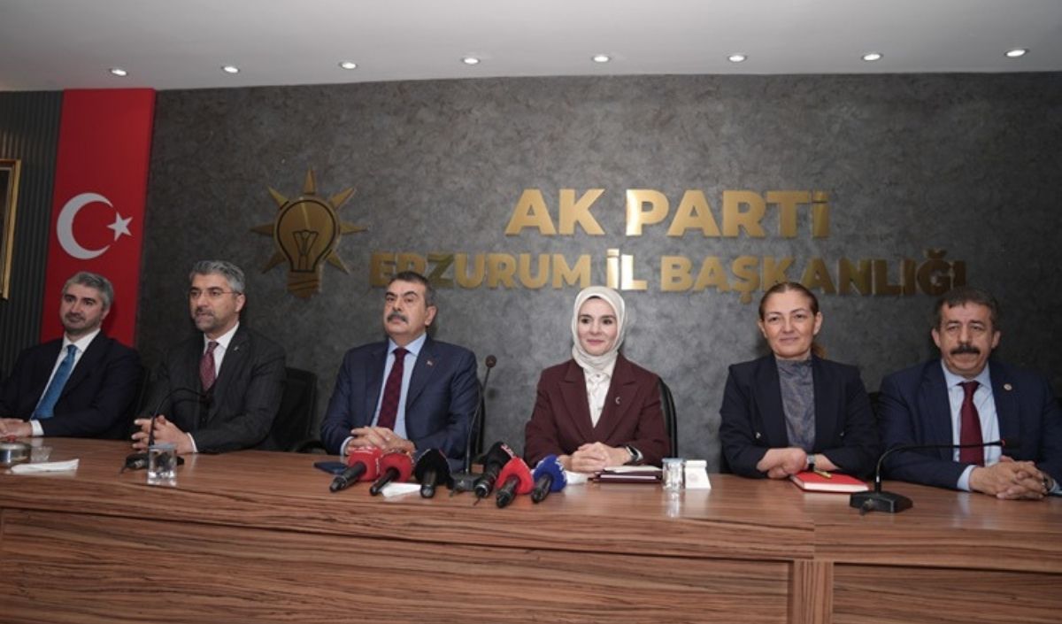 Milli Eğitim Bakanı Tekin Yatırım Yapmamayı Marifet Gören Bir Muhalefet Var (2)