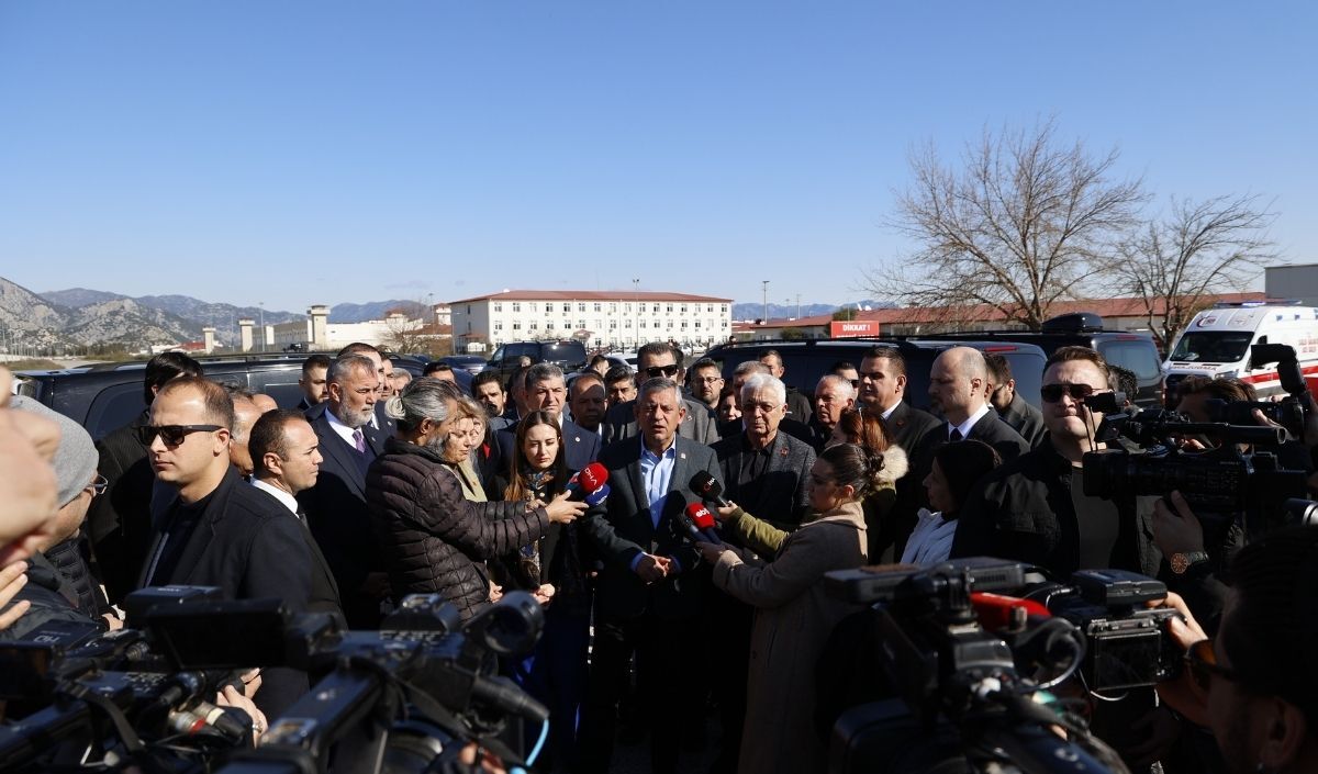 Özgür Özel’den Tanju Özcan Açıklaması (4)