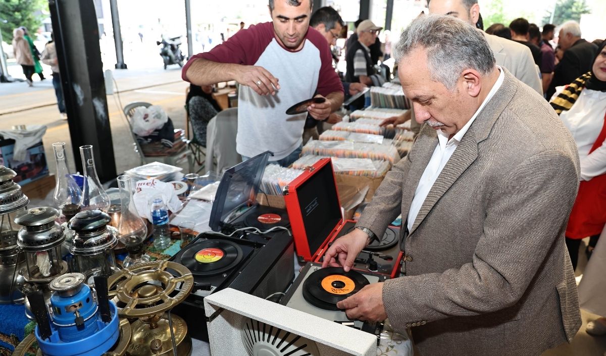 Talasbelediyesiantikapazarı (1)