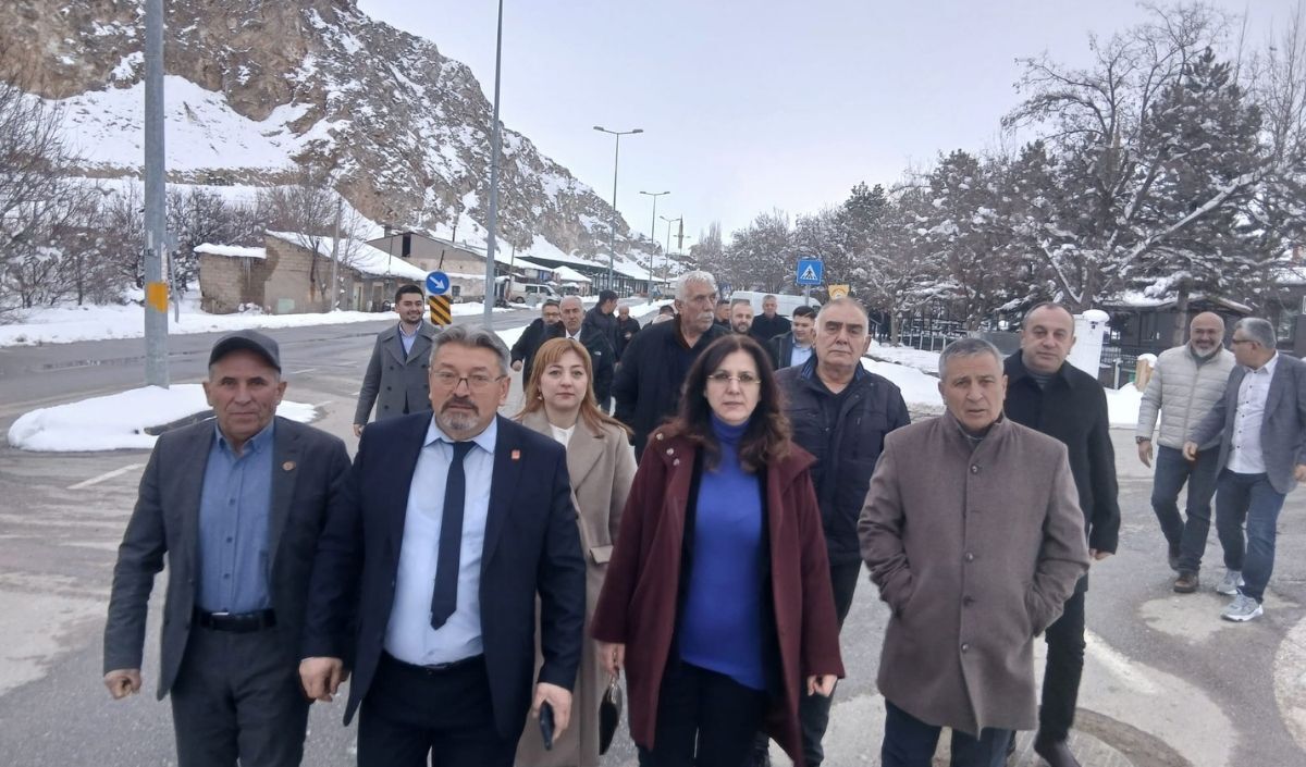 Kayseri’de Kaymek Tartışması Bayrak Ve Fotoğrafa Izin Verilmedi (2)