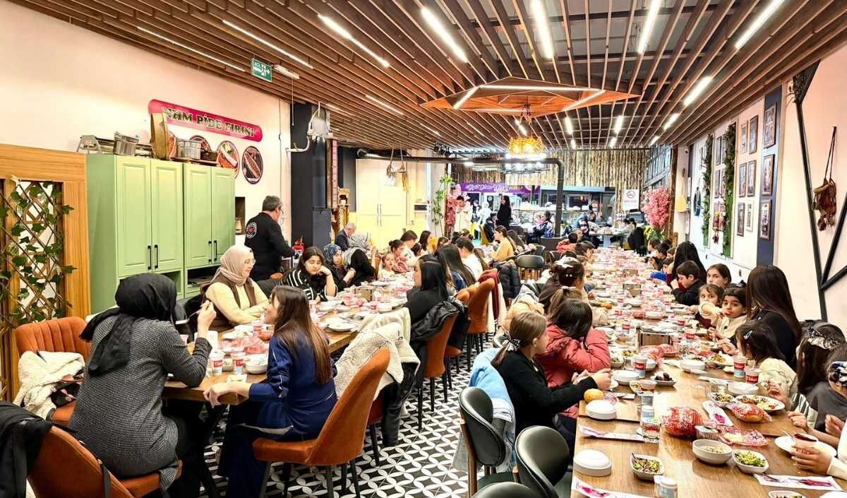 Mhp Melikgazi Teşkilatı Iftar (2)