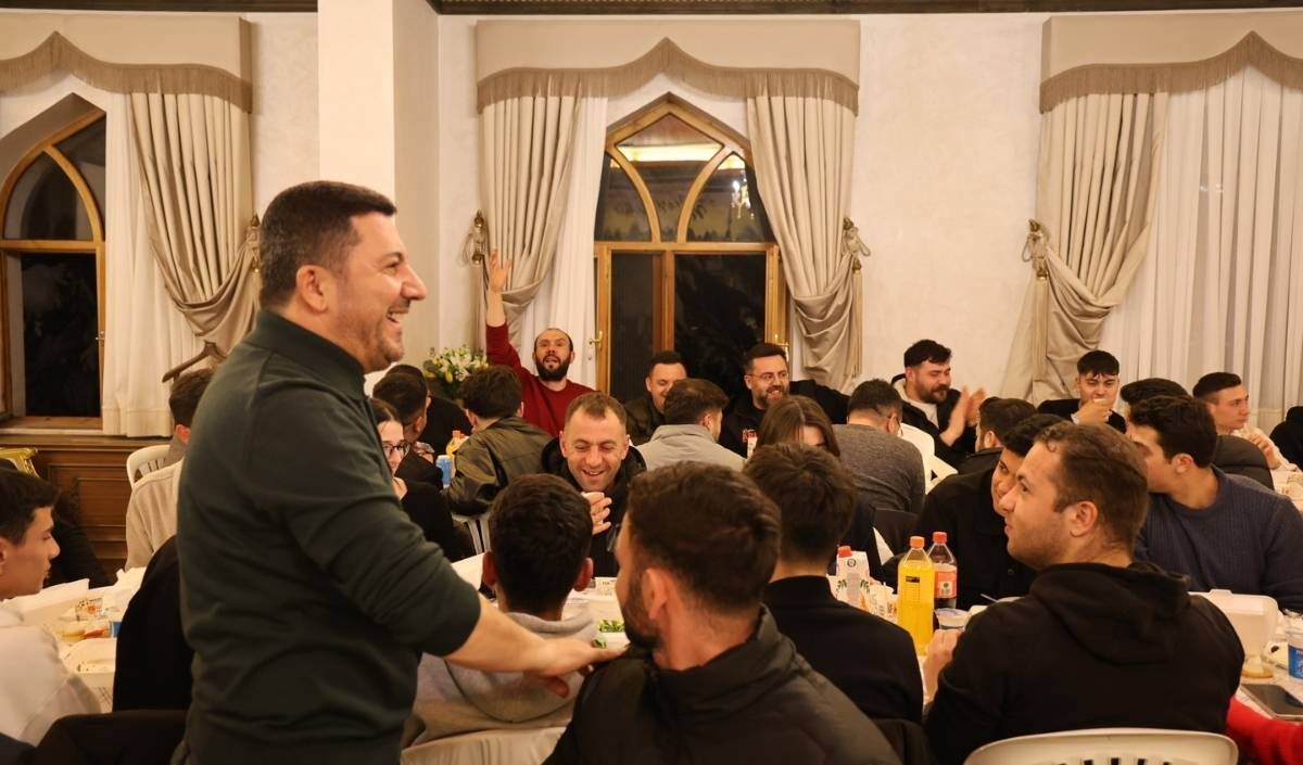 Rasim Arı 250 Gence Sahur Yemeği Verdi (3)